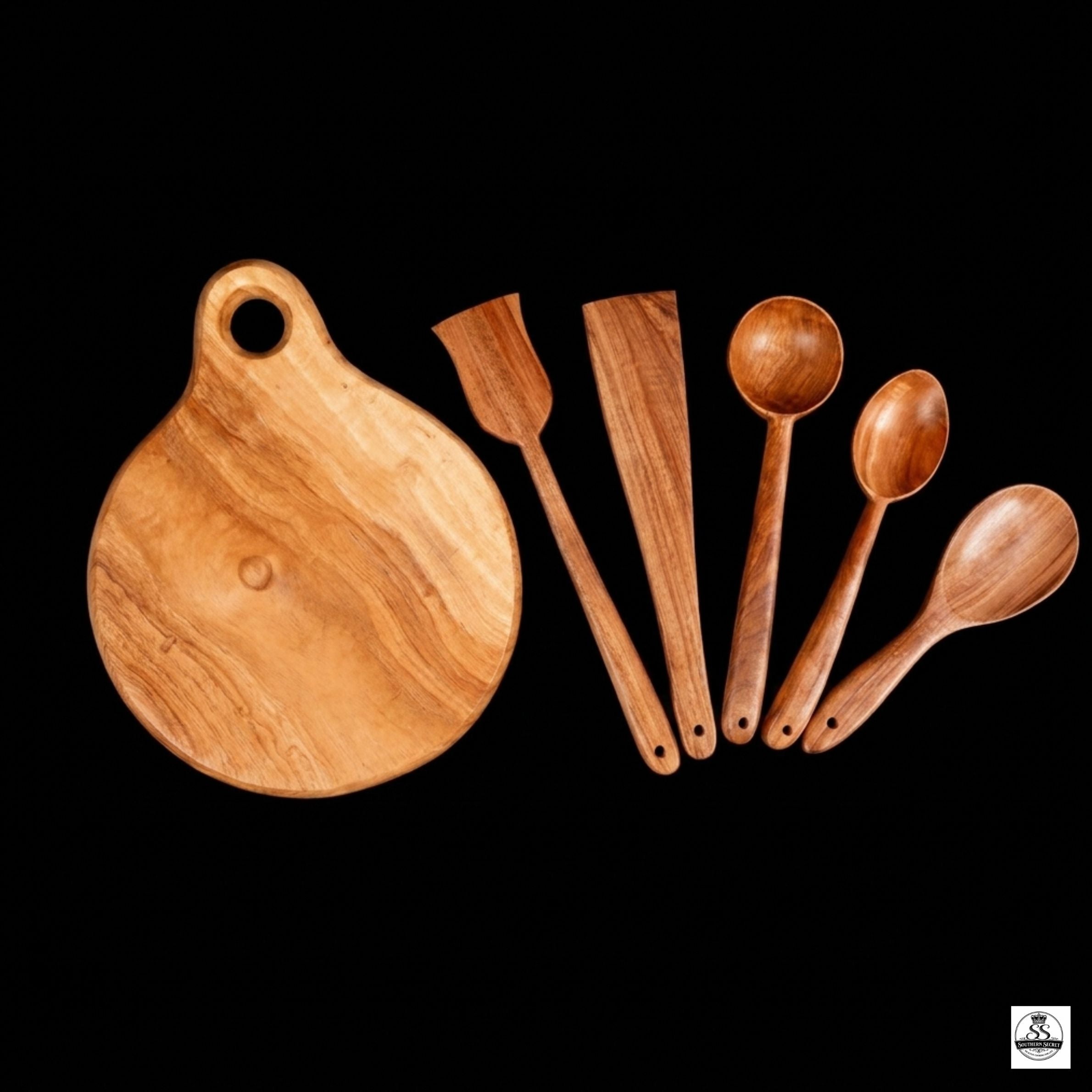 Round Pure Neem Wood Chopping Board With Set Of 5 Premium Neem Wood Laddles
